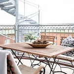 Cls Zentrale City-Wohnung In Hamburg Mit E-Laden Und Tiefgarage, Grosser Balkon, Blick Ueber Hamburg, Parkplatz, Cafe Im Haus, Bushaltestelle Direkt Gegenueber, Flex Check In